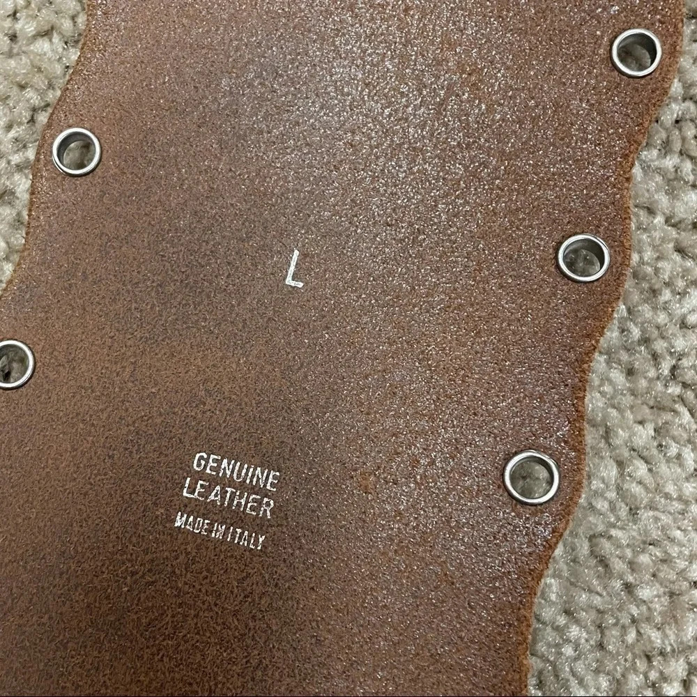Express Genuine leather wide belt women’s Large Made in Italy - Picture 6 of 10